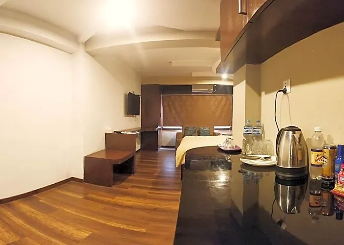Quay Hotel 3*